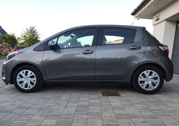 Toyota Yaris cena 49900 przebieg: 134000, rok produkcji 2020 z Trzebinia małe 781